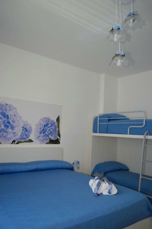 Ica House Bed & Breakfast Castellammare di Stabia Exterior photo